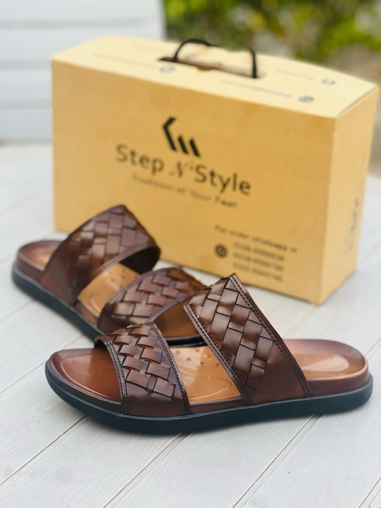 CHECKERED TWO-TONE OXF-SLIPPPERS