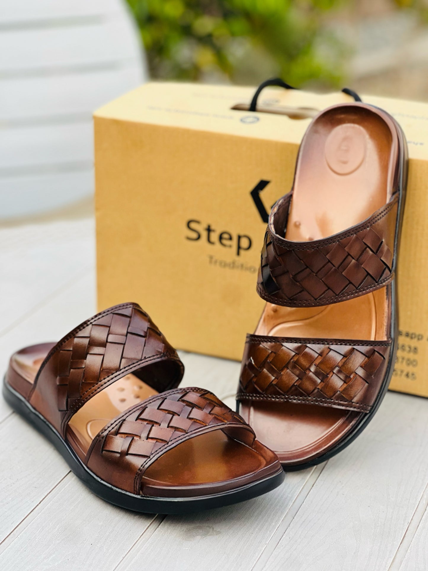 CHECKERED TWO-TONE OXF-SLIPPPERS