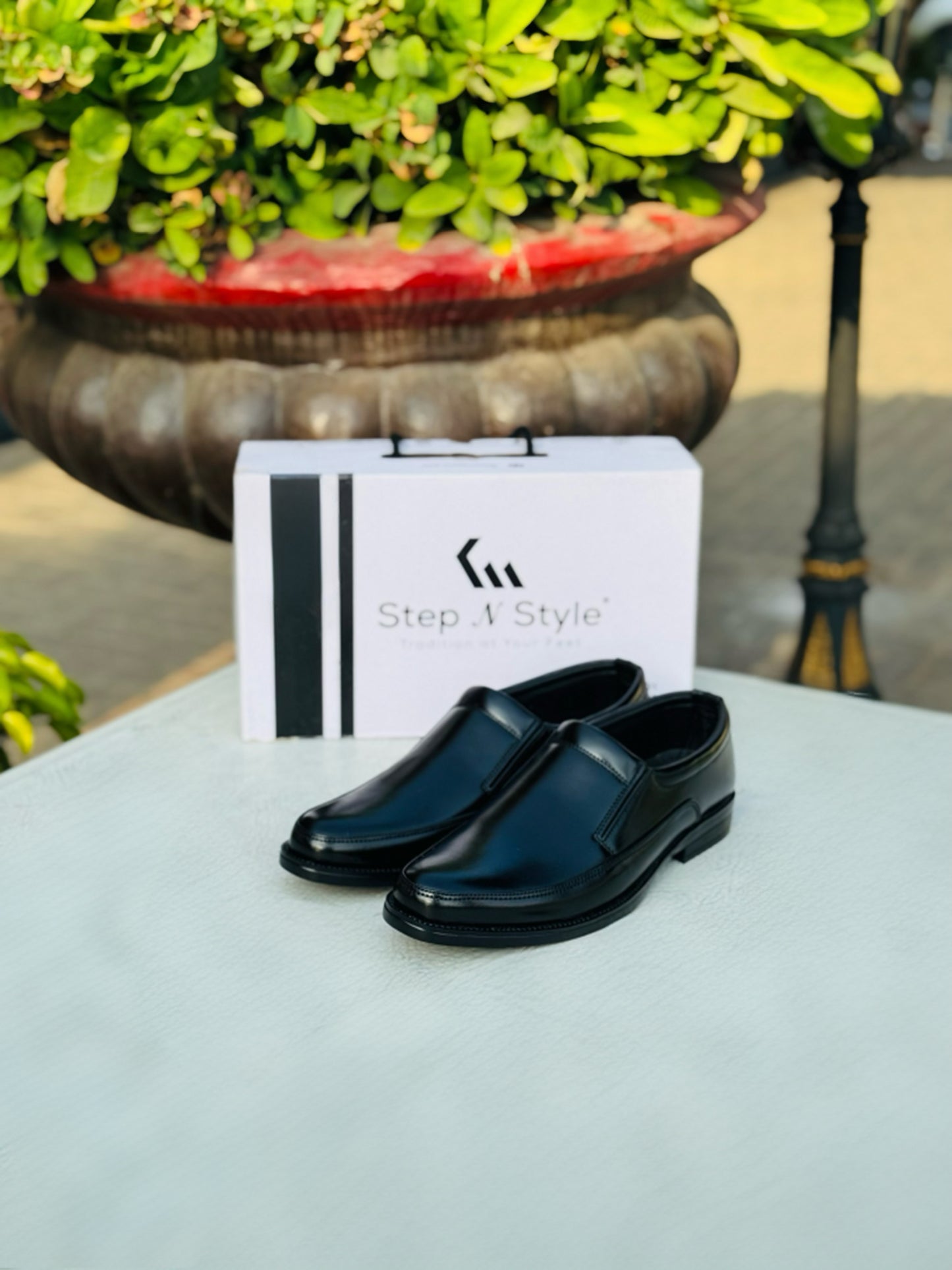 CLASSIC LEATHER FORMAL