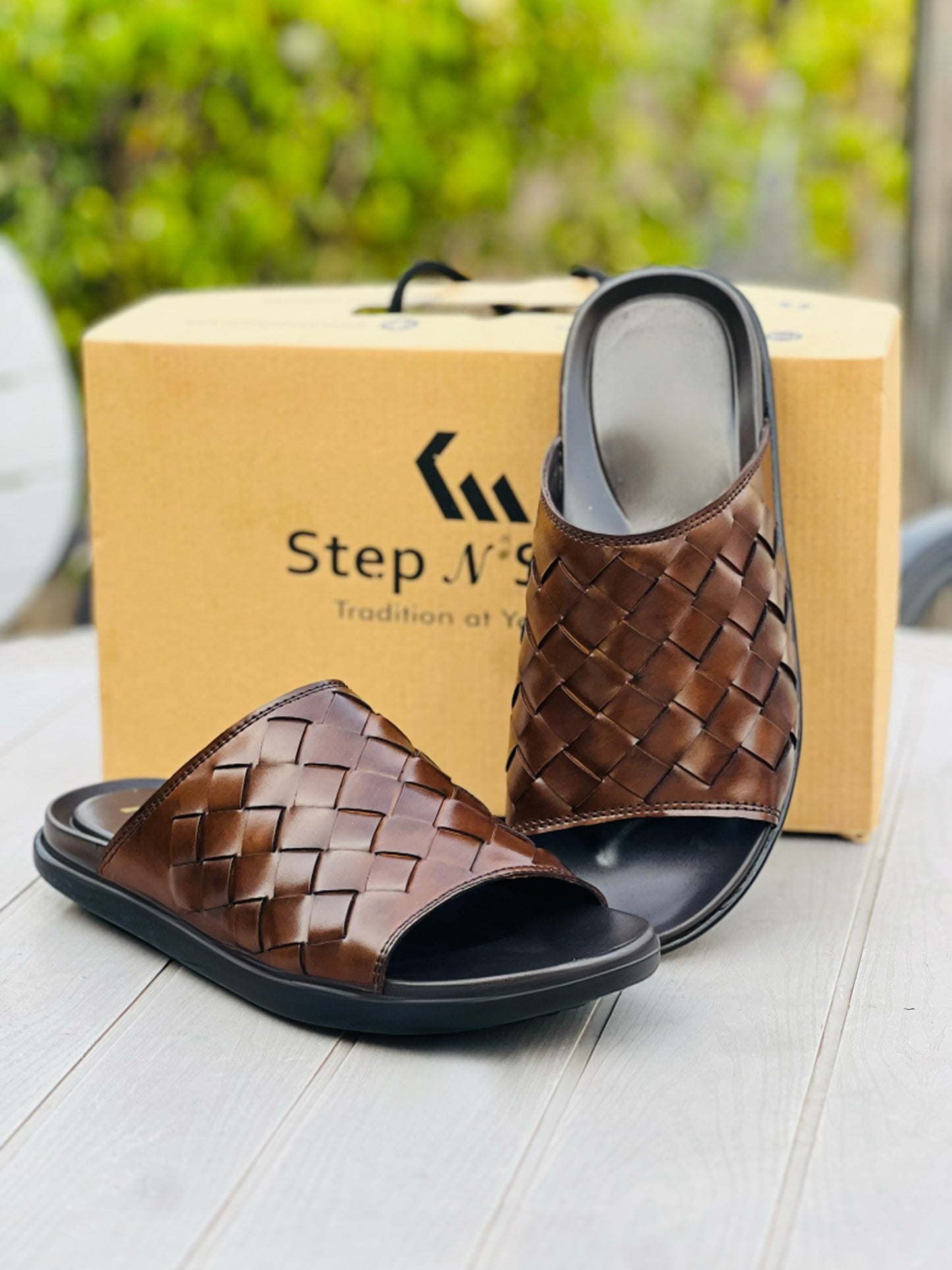 LEATHER BRAIDED BROWN OXF-SLIPPERS