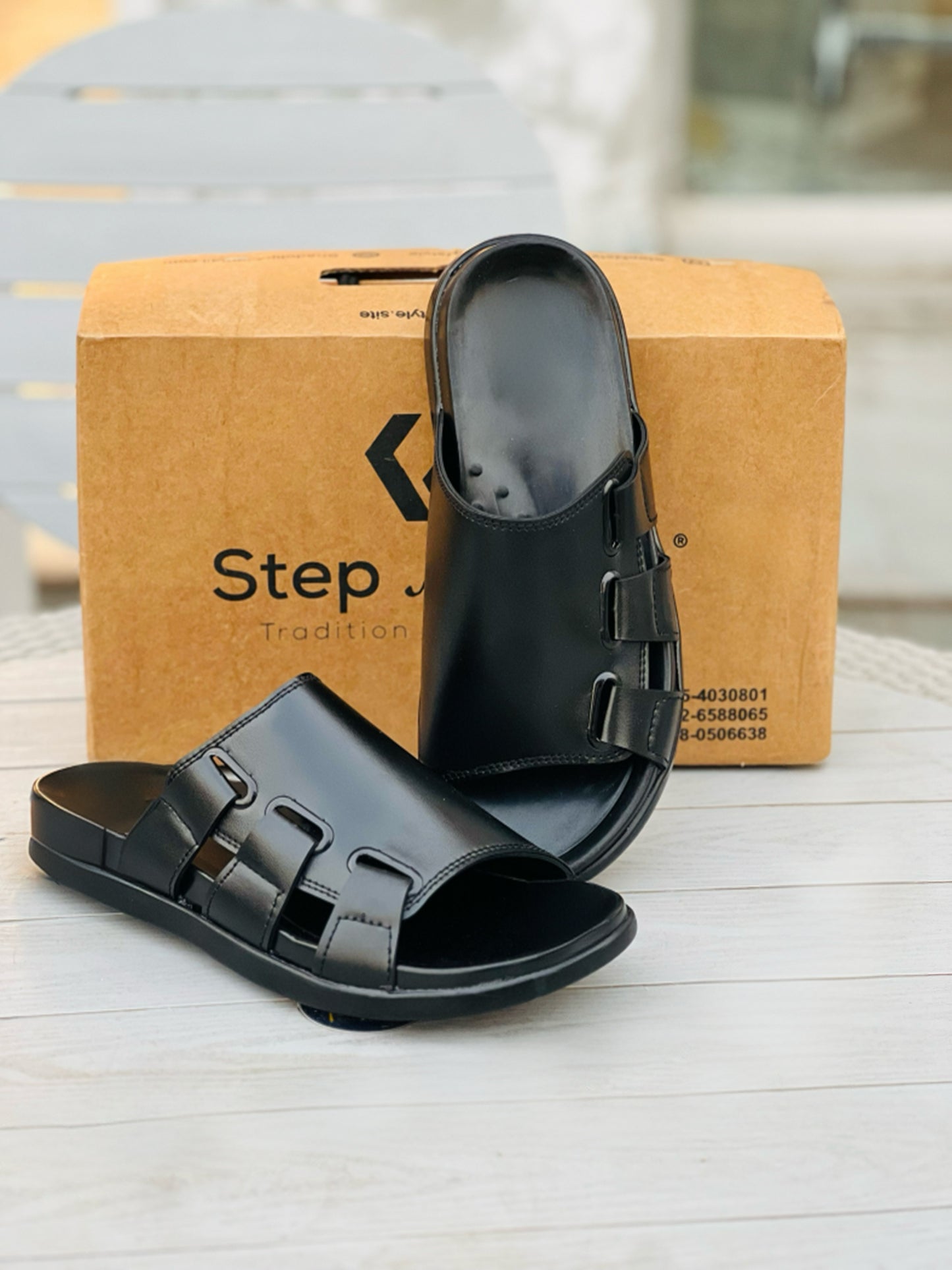 M1-BLACK OXF-SLIPPERS