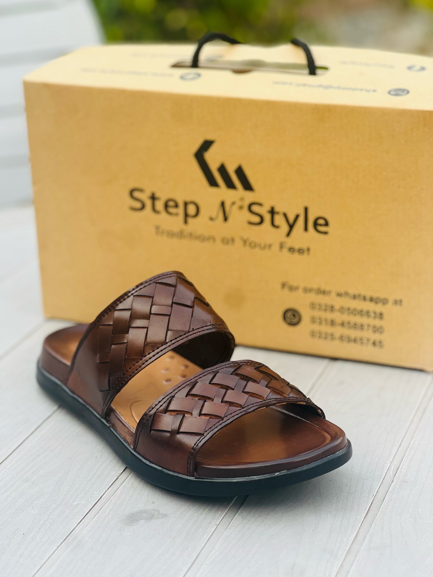CHECKERED TWO-TONE OXF-SLIPPPERS