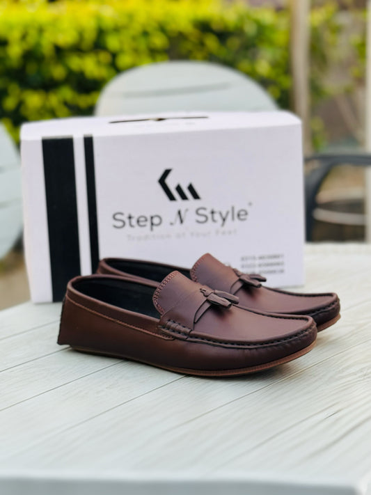 TASSEL BROWN  LOAFERS